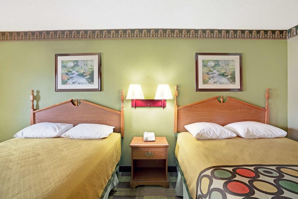 Hotel Super 8 Newnan Extérieur photo
