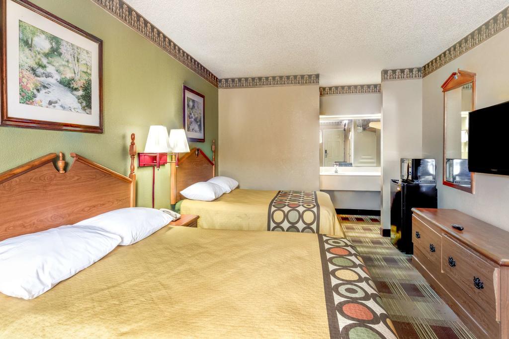 Hotel Super 8 Newnan Extérieur photo
